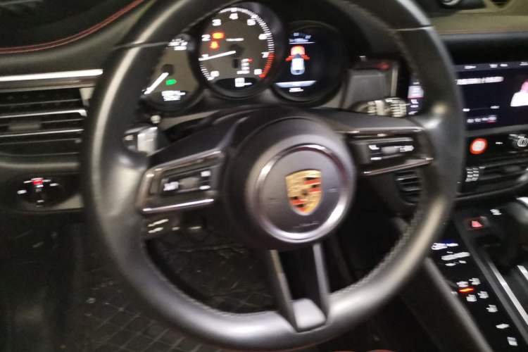 Used Porsche Macan 2023 Macan 2.0T Steering Wheel