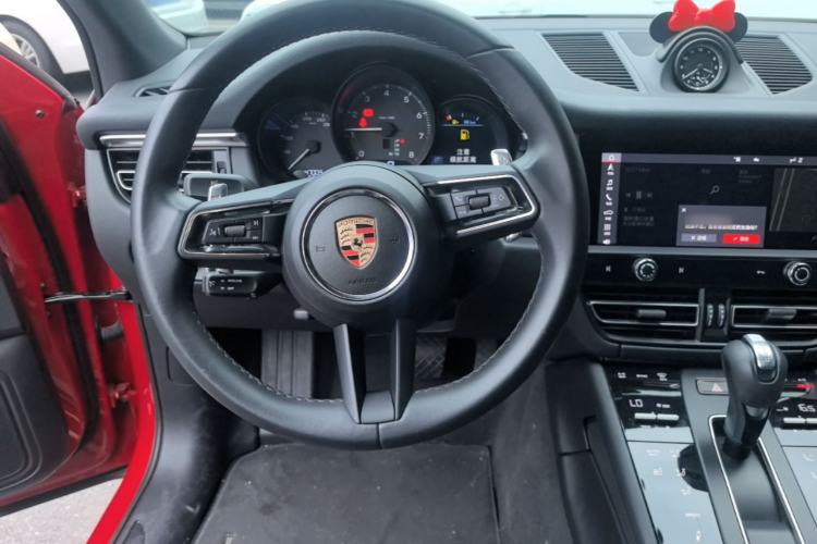 Used Porsche Macan 2023 Macan 2.0T Steering Wheel