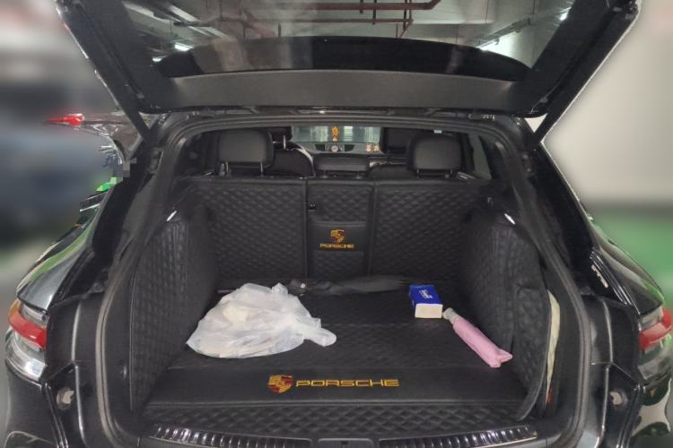Used Porsche Macan 2023 Macan 2.0T Trunk
