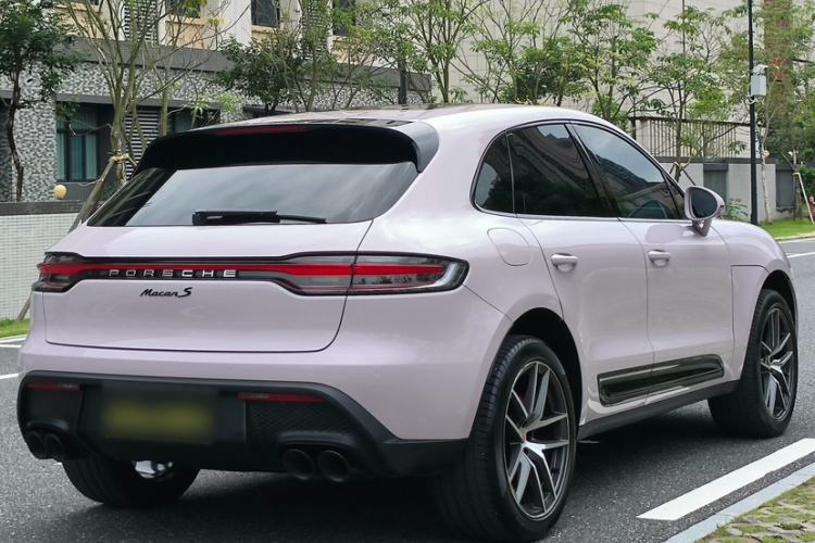Used Porsche Macan 2023 Macan S 2.9T Exterior 5