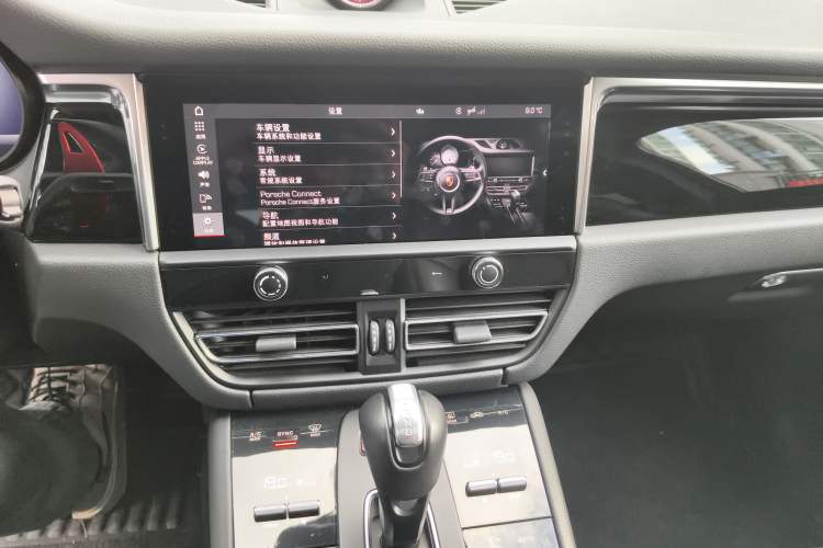 Used Porsche Macan 2023 Macan S 2.9T Audio And AC Panel