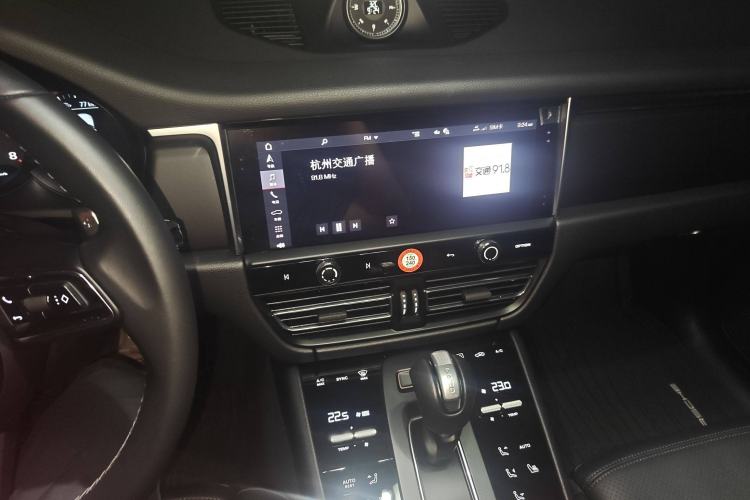 Used Porsche Macan 2023 Macan 2.0T Audio And AC Panel