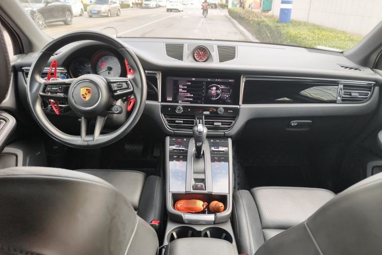Used Porsche Macan 2023 Macan S 2.9T Center Console