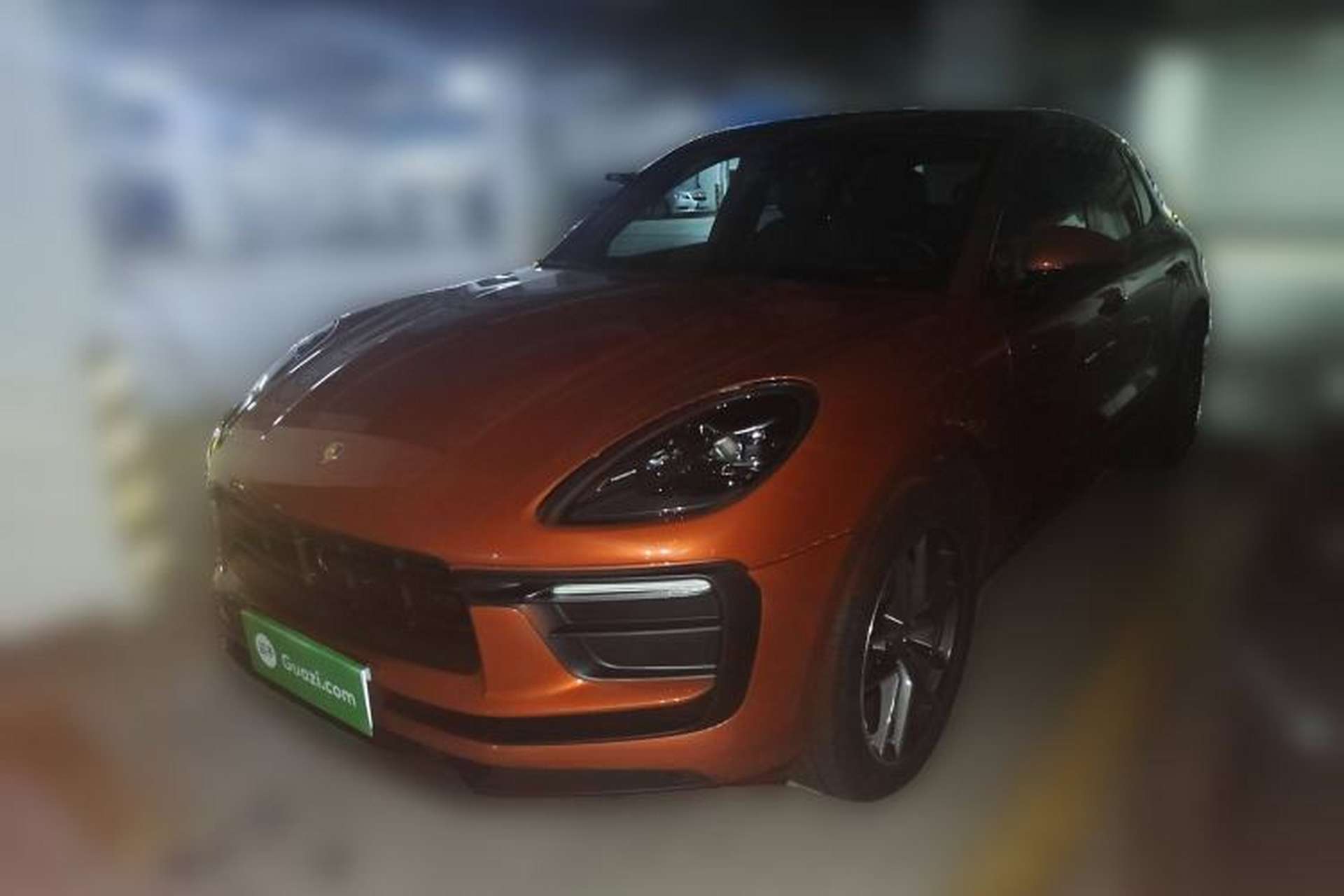 Used Porsche Macan 2023 Macan 2.0T Front Left 45 Deg