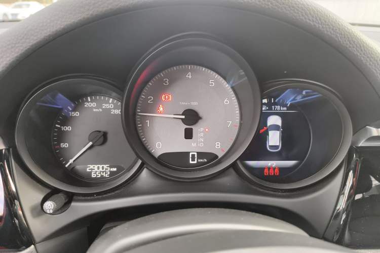 Used Porsche Macan 2023 Macan S 2.9T Instrument Cluster