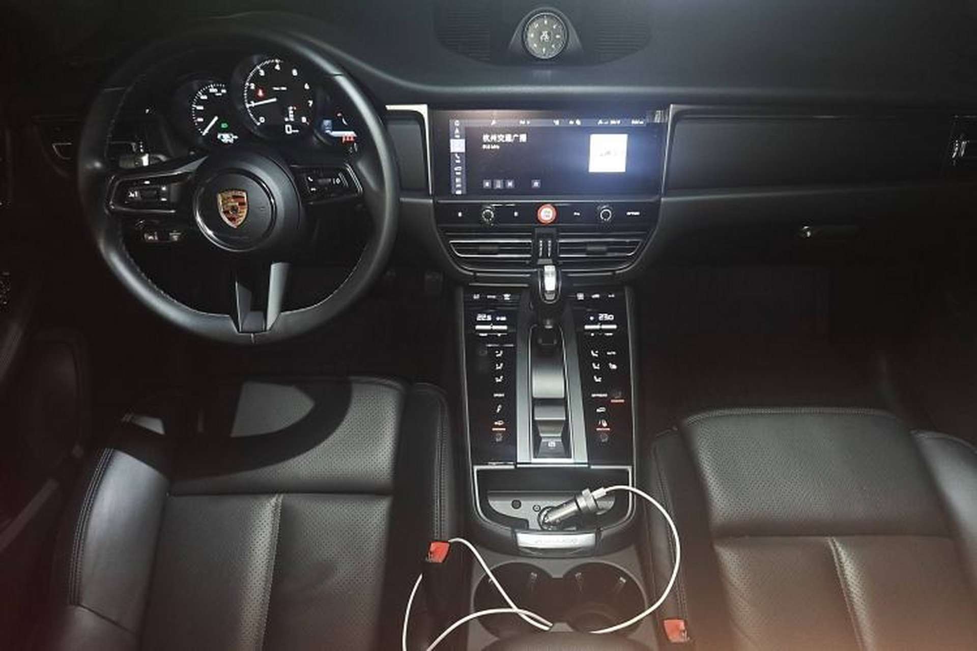 Used Porsche Macan 2023 Macan 2.0T Interior 2