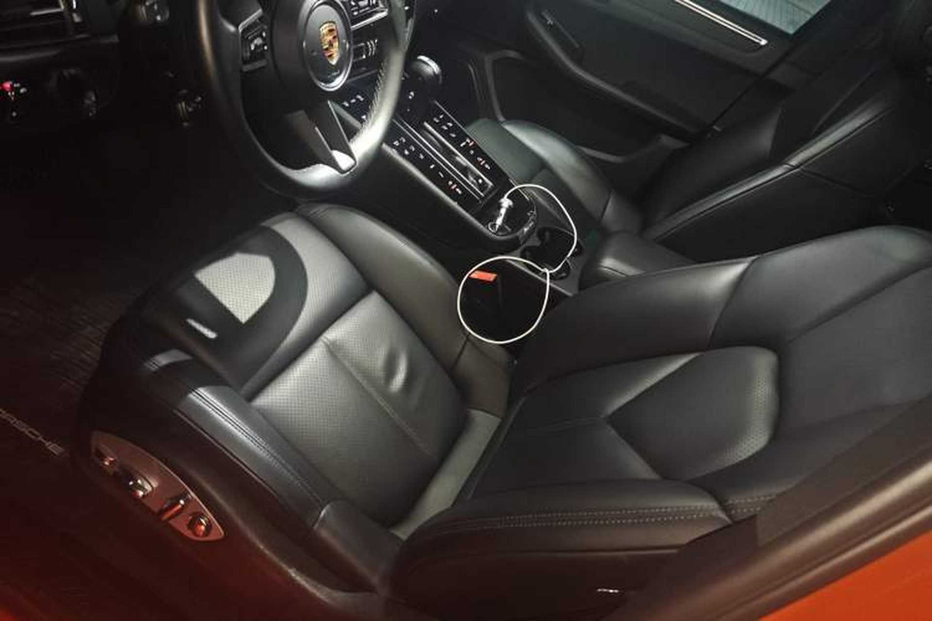 Used Porsche Macan 2023 Macan 2.0T Left Front Seat