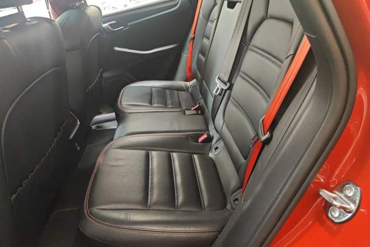 Used Porsche Macan 2023 Macan 2.0T Left Rear Seat