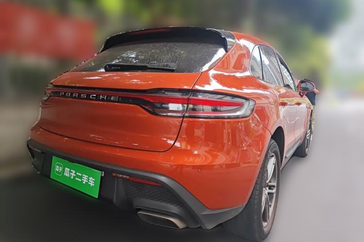 Used Porsche Macan 2023 Macan 2.0T Rear Right 45 Deg