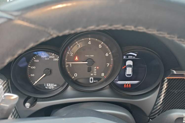 Used Porsche Macan 2023 Macan 2.0T Instrument Cluster