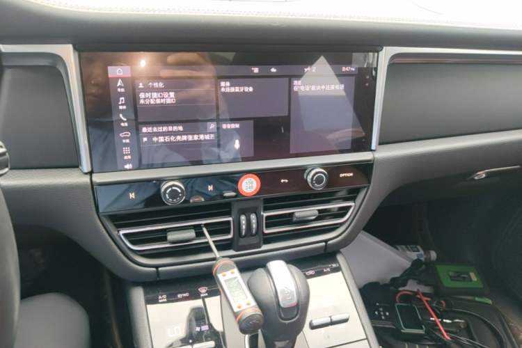 Used Porsche Macan 2023 Macan 2.0T Audio And AC Panel