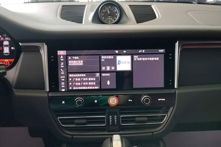 Used Porsche Macan 2023 Macan 2.0T Audio And AC Panel