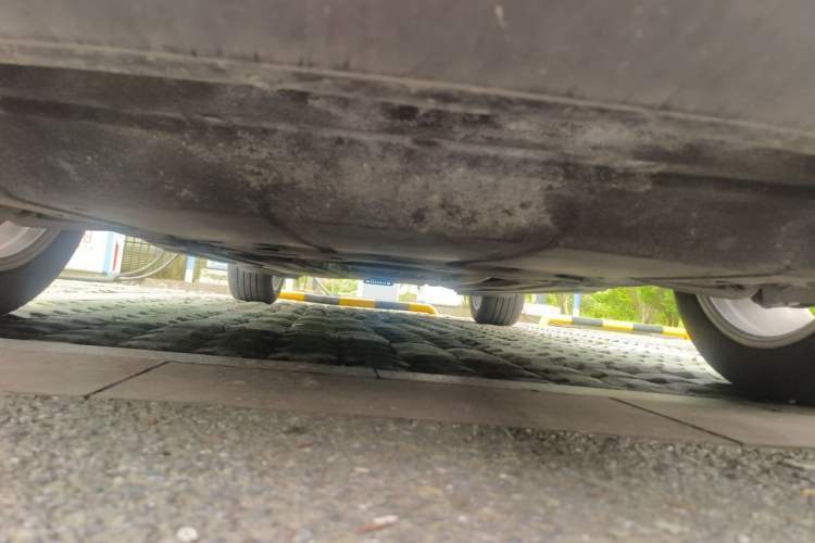 Used Porsche Macan 2023 Macan 2.0T Chassis Front
