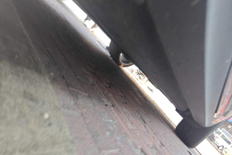 Used Porsche Macan 2023 Macan 2.0T Chassis Front Left