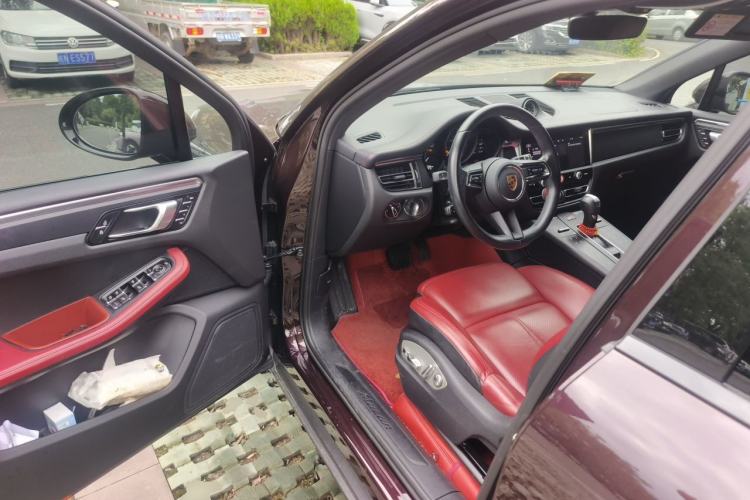 Used Porsche Macan 2023 Macan 2.0T Driver Seat