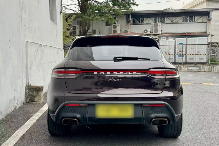 Used Porsche Macan 2023 Macan 2.0T Exterior 4