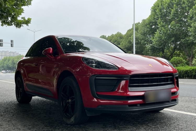 Used Porsche Macan 2023 Macan 2.0T Exterior 5
