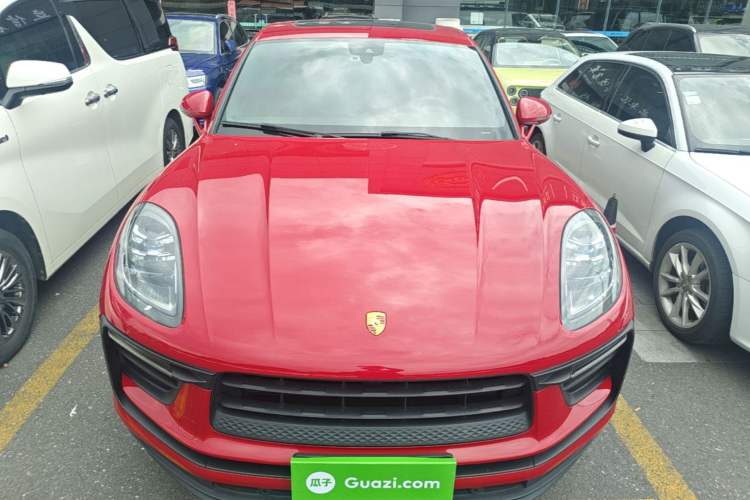 Used Porsche Macan 2023 Macan 2.0T Front