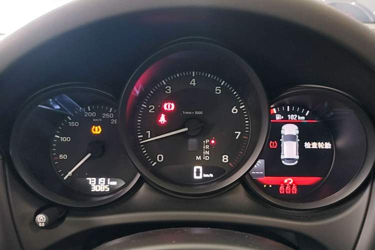 Used Porsche Macan 2023 Macan 2.0T Instrument Cluster