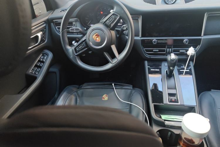 Used Porsche Macan 2023 Macan 2.0T Steering Wheel