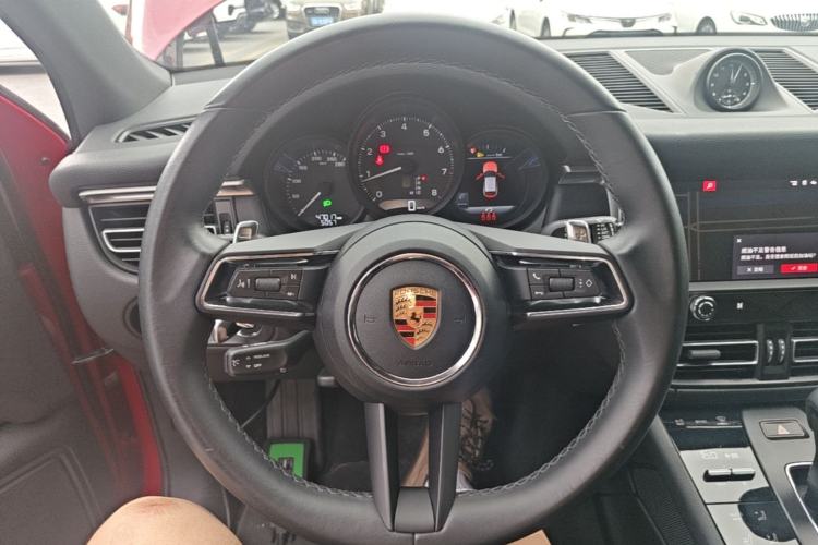 Used Porsche Macan 2023 Macan 2.0T Steering Wheel