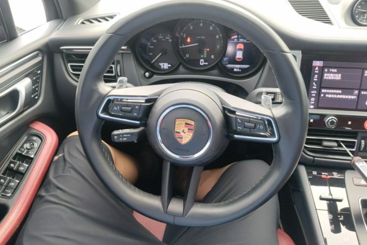 Used Porsche Macan 2023 Macan 2.0T Steering Wheel