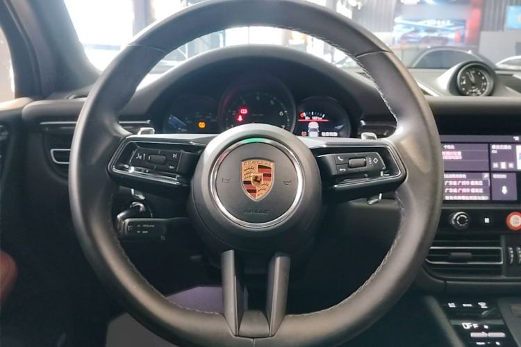 Used Porsche Macan 2023 Macan 2.0T Steering Wheel