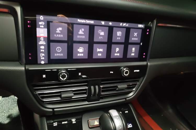 Used Porsche Macan 2023 Macan 2.0T Audio And AC Panel