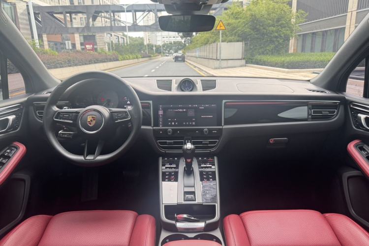 Used Porsche Macan 2023 Macan S 2.9T Center Console