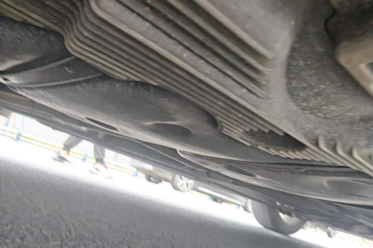 Used Porsche Macan 2023 Macan 2.0T Chassis Rear Right