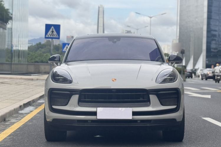 Used Porsche Macan 2023 Macan S 2.9T Front