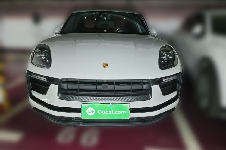 Used Porsche Macan 2023 Macan 2.0T Front