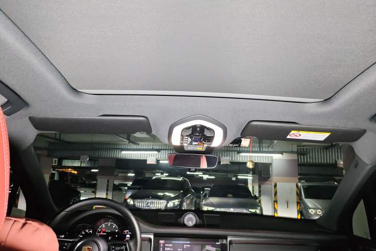 Used Porsche Macan 2023 Macan 2.0T Headliner