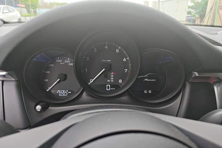 Used Porsche Macan 2023 Macan 2.0T Instrument Cluster