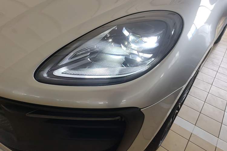 Used Porsche Macan 2023 Macan GTS 2.9T Left Front Headlight