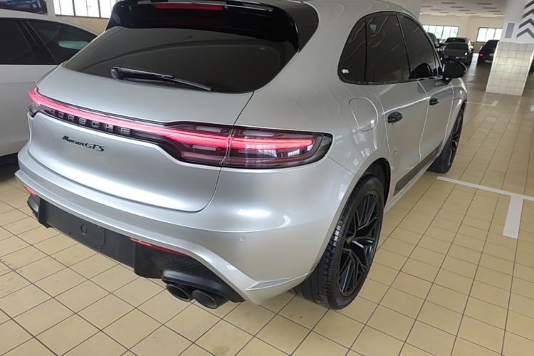 Used Porsche Macan 2023 Macan GTS 2.9T Rear Right 45 Deg