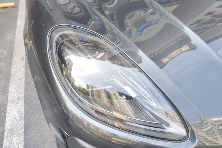Used Porsche Macan 2023 Macan 2.0T Right Front Headlight