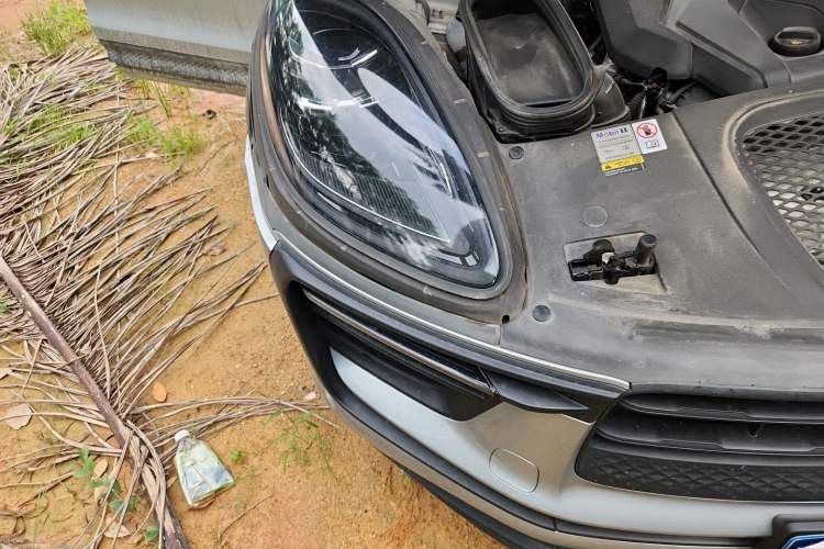 Used Porsche Macan 2023 Macan 2.0T Right Front Headlight