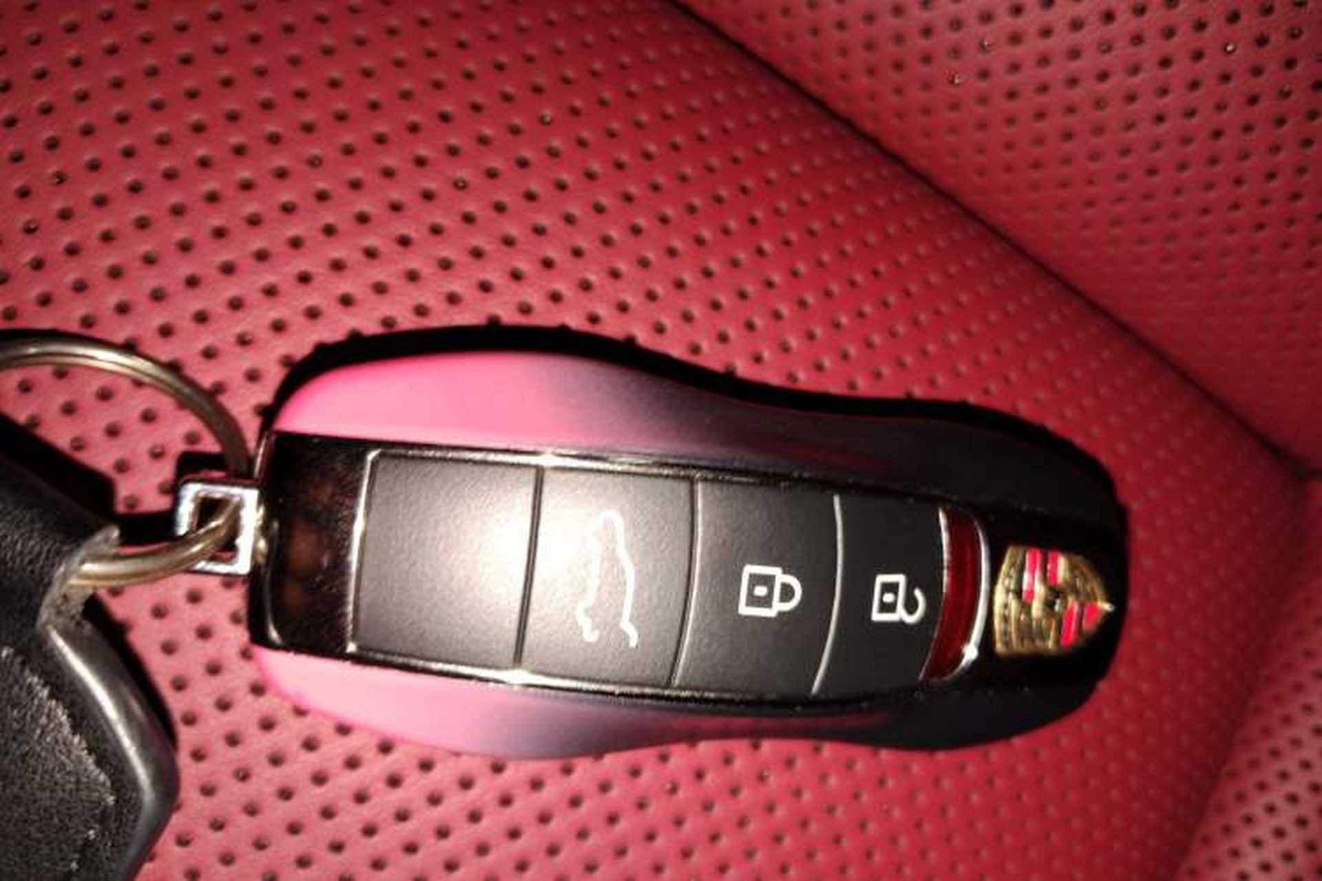 Used Porsche Macan 2023 Macan S 2.9T Vehicle Key