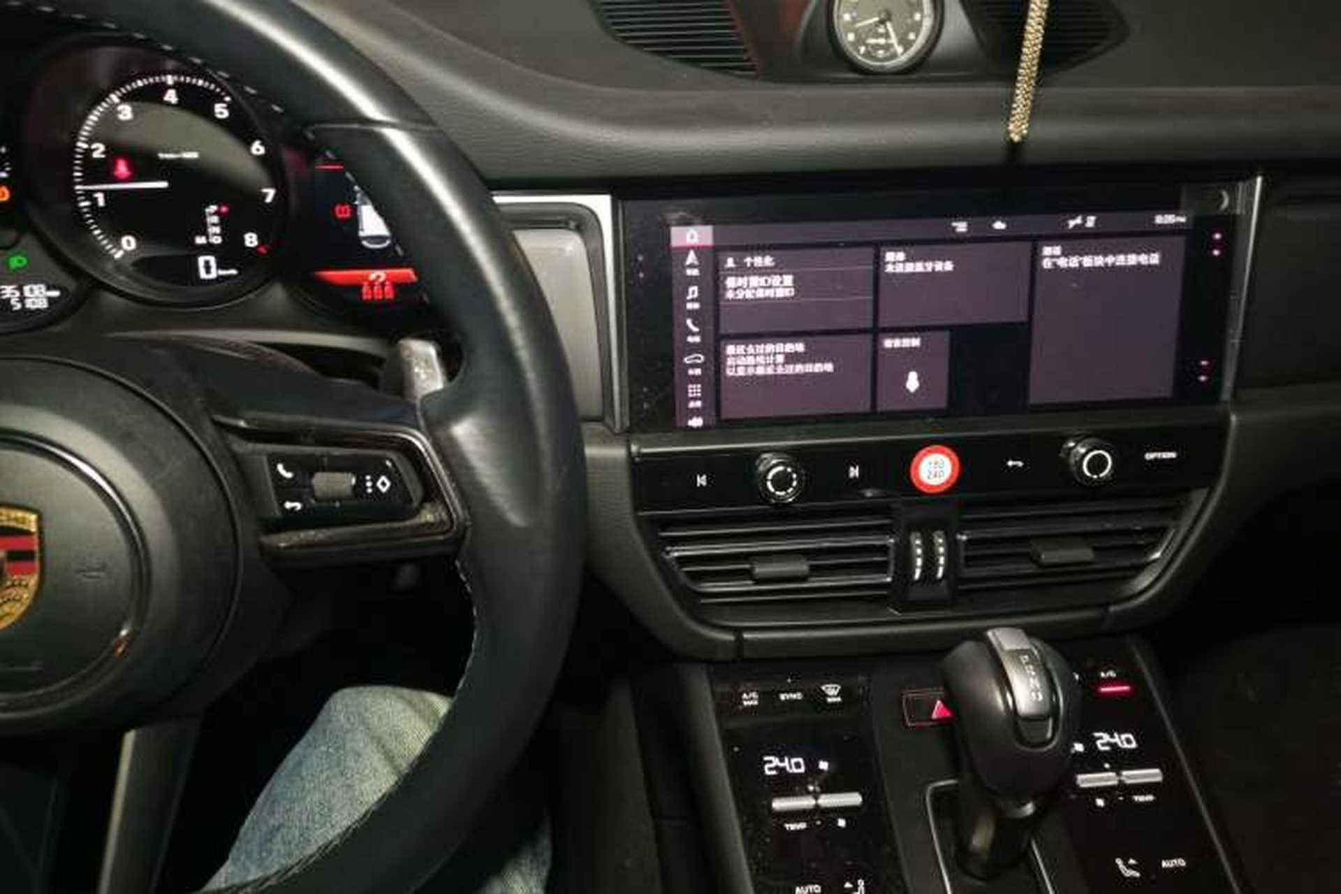 Used Porsche Macan 2023 Macan 2.0T Audio And AC Panel