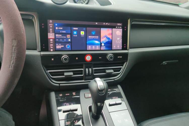 Used Porsche Macan 2023 Macan 2.0T Audio And AC Panel