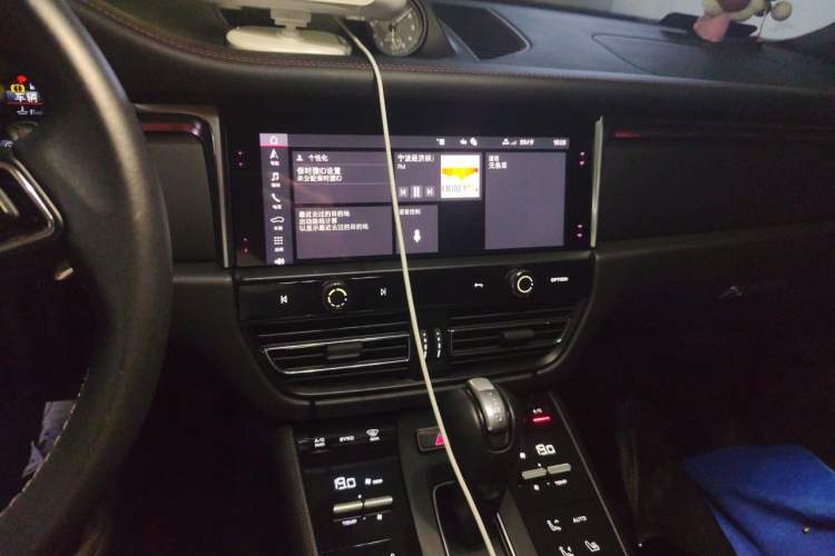 Used Porsche Macan 2023 Macan 2.0T Audio And AC Panel