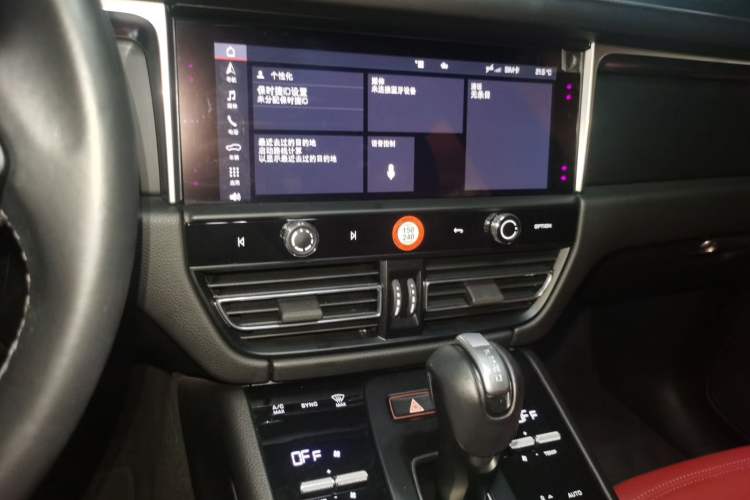 Used Porsche Macan 2023 Macan 2.0T Audio And AC Panel