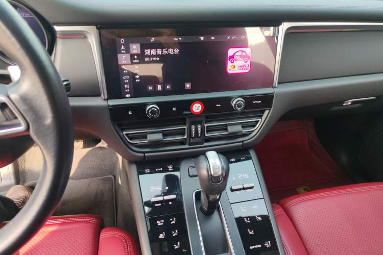 Used Porsche Macan 2023 Macan 2.0T Audio And AC Panel