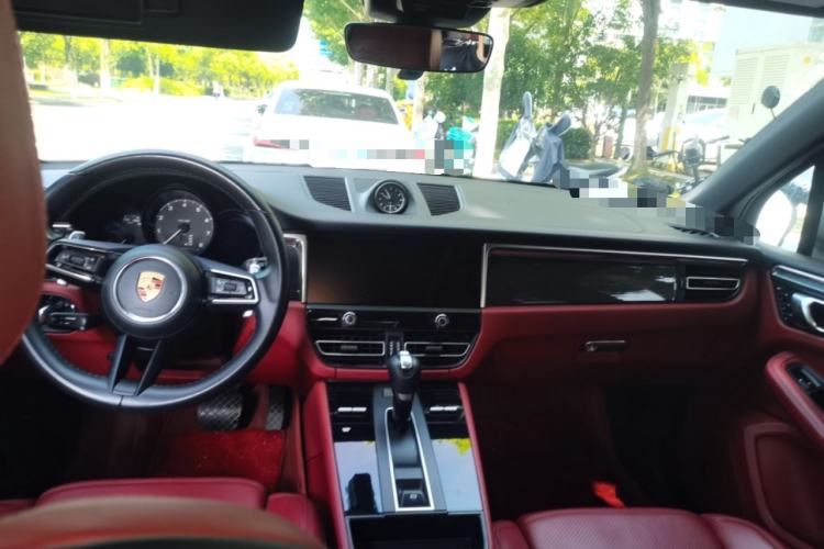 Used Porsche Macan 2023 Macan T 2.0T Center Console