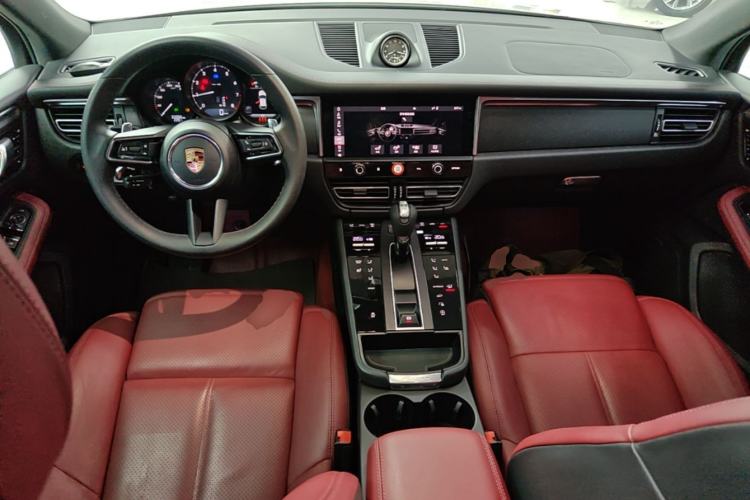 Used Porsche Macan 2023 Macan 2.0T Center Console