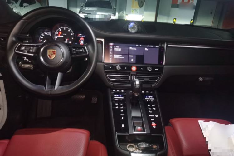 Used Porsche Macan 2023 Macan 2.0T Center Console