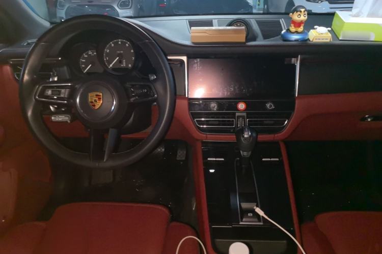 Used Porsche Macan 2023 Macan 2.0T Center Console