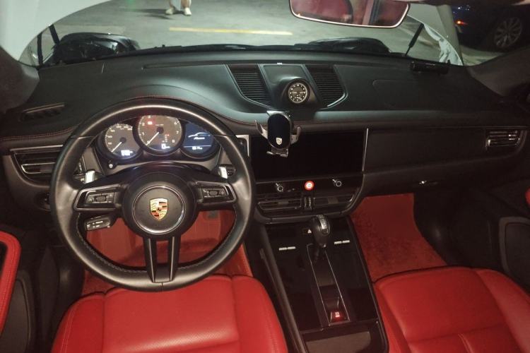 Used Porsche Macan 2023 Macan 2.0T Center Console