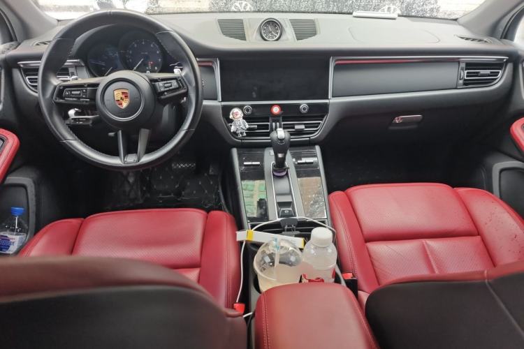 Used Porsche Macan 2023 Macan T 2.0T Center Console